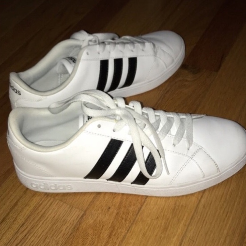 Adidas Neo